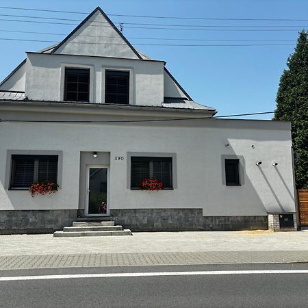 Ubytovaní Ve Dvoře II. Mosty u Jablunkova Exterior foto